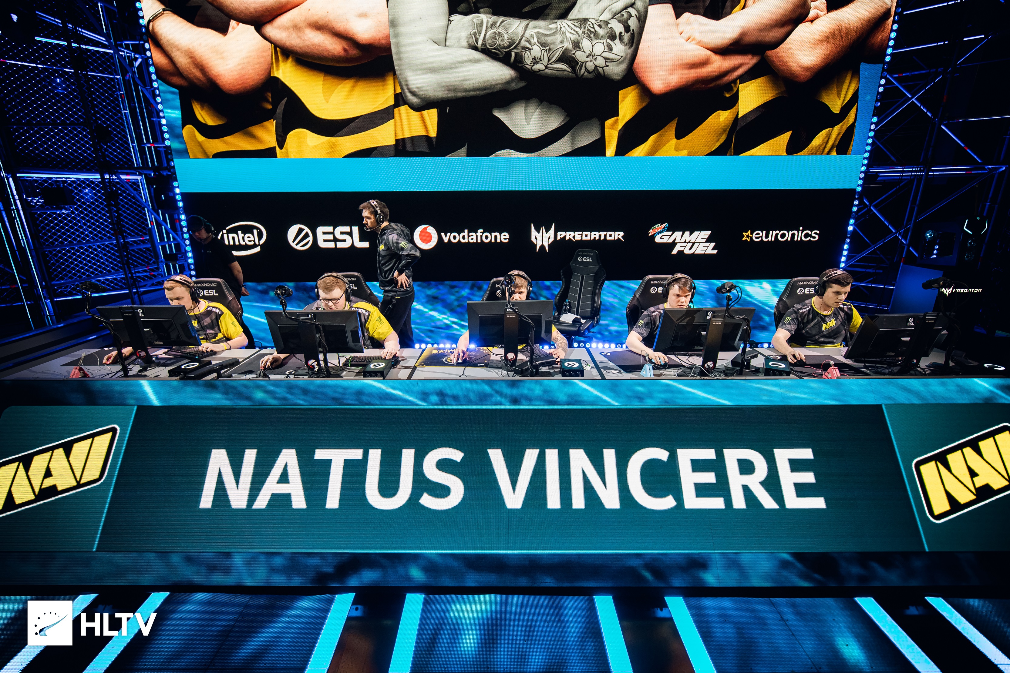 Natus vincere team spirit прогноз. Команда нави. Спириты дота 2 инт. Стокгольм катовице 2021 нафаня. Команда нави 2021.